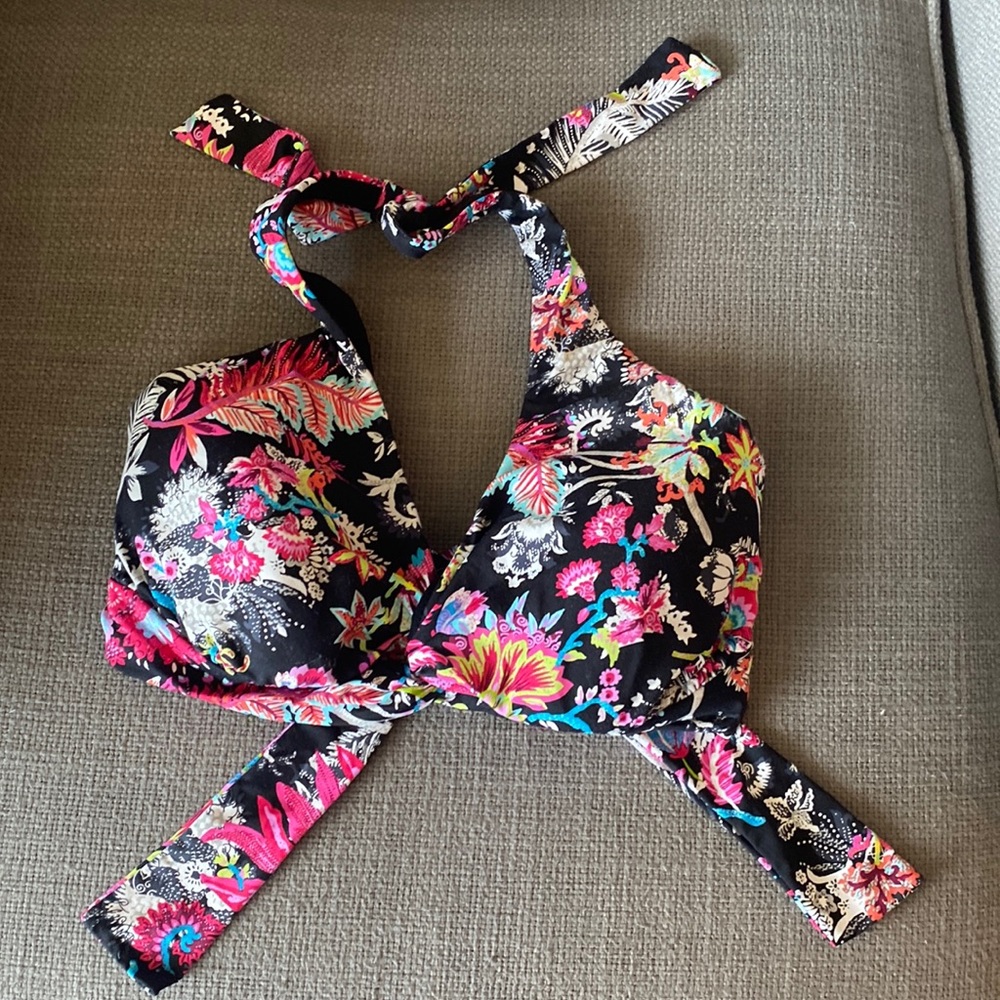 Tommy Bahama swim top